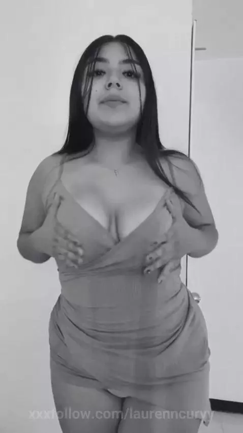 Ready to tempt you and make you addicted to me. by laurenncurvy