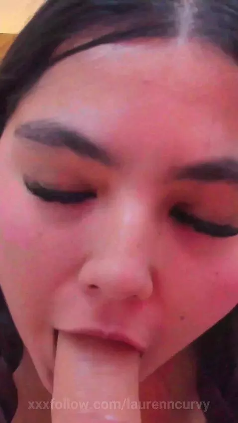 Don’t blink, you might miss the best part. by laurenncurvy