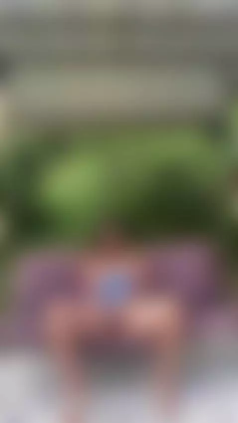 I don't want to stop, he feels too rich by laurenncurvy