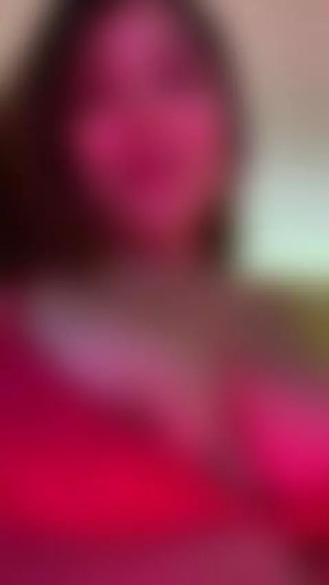 My breasts ask to be worshiped by laurenncurvy