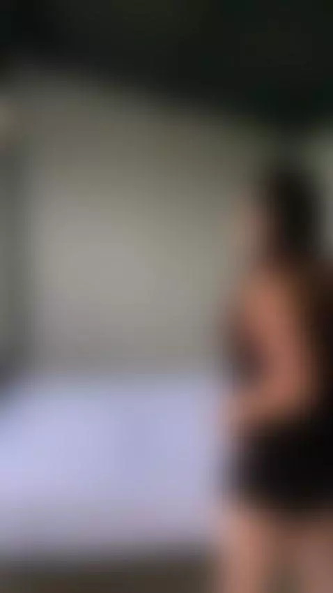 Soft as silk, provocative like sin by laurenncurvy