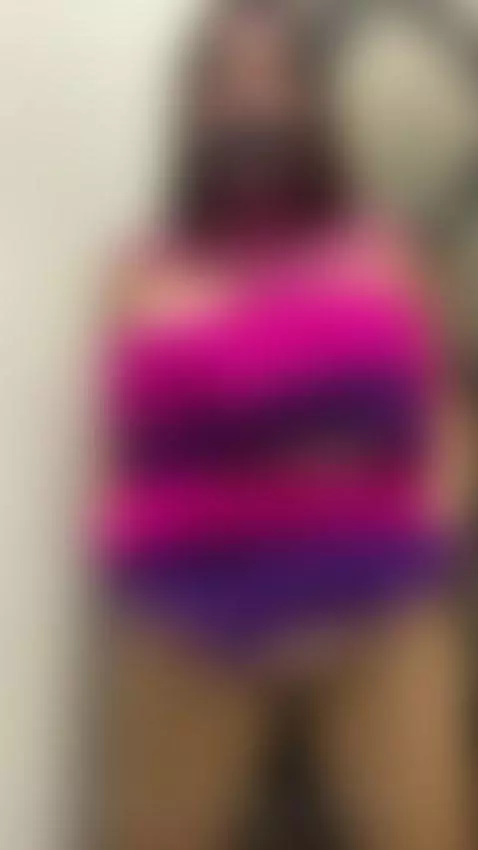 I feel my fingers down, my burning skin by laurenncurvy