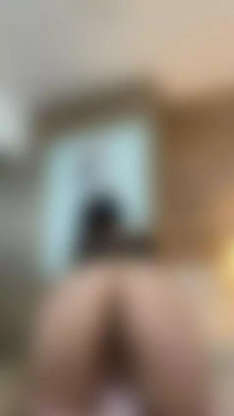 What would you do if you were here with this great ass? by laurenncurvy