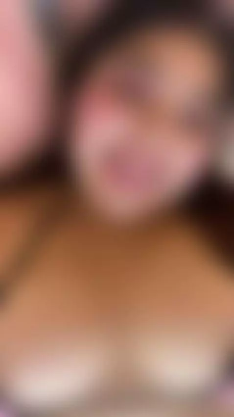 you on top of me fucking me like it turns me on so much by laurenncurvy