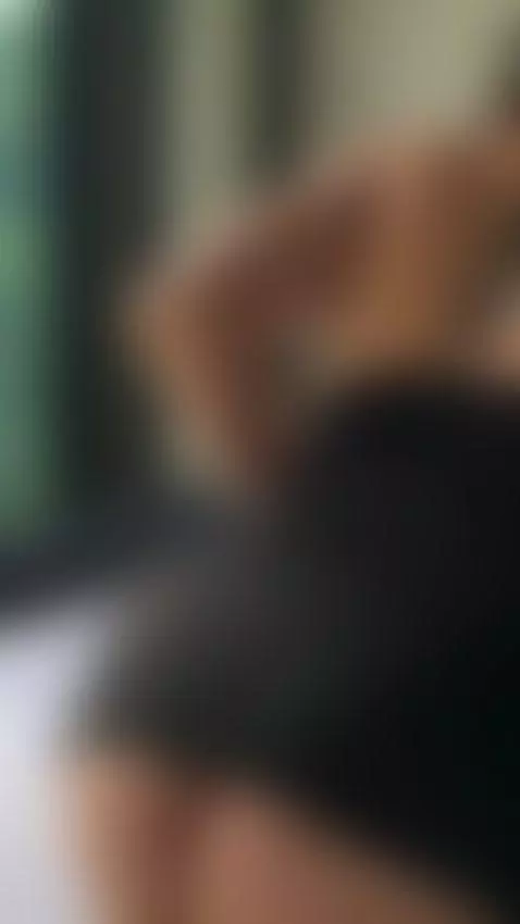 My body provokes, but it is my eyes that invite you to sin. by laurenncurvy