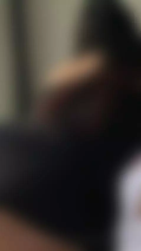 My body provokes, but it is my eyes that invite you to sin. by laurenncurvy