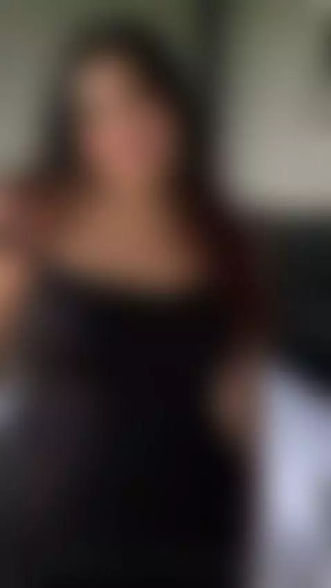 Come and touch me by laurenncurvy