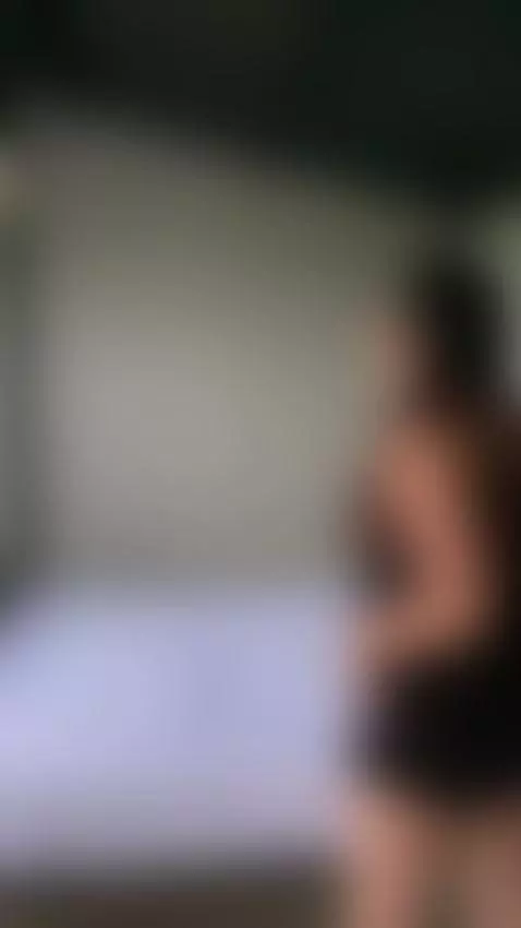 Do you dare to enter my room and untie me? by laurenncurvy