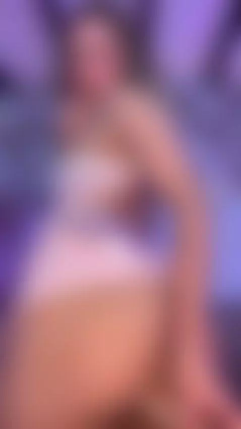 You can look, you can dream… but can you handle me? by briannarost69