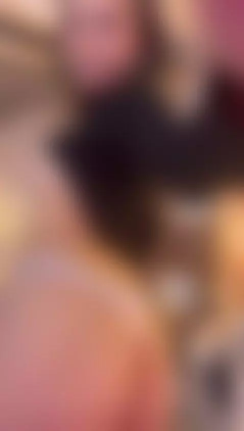 Your skin is calling me, and I don’t know how to say not by briannarost69