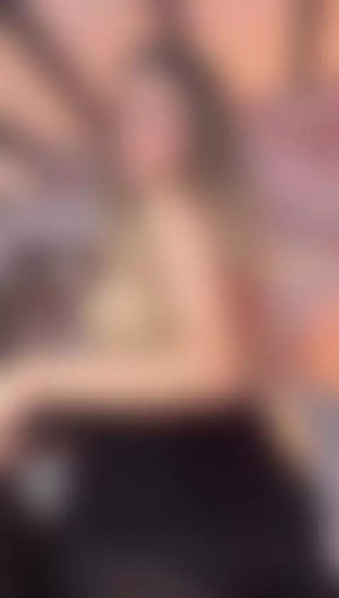 A night where secrets turn into pleasure by briannarost69