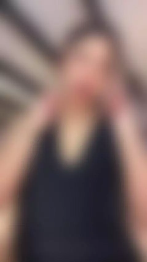 You make me addicted just by looking at me like that by briannarost69