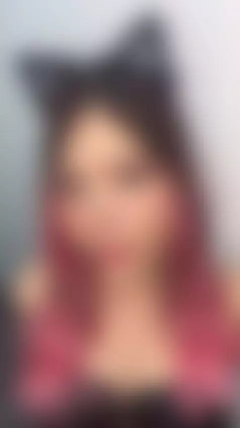 You make me addicted just by looking at me like that by briannarost69