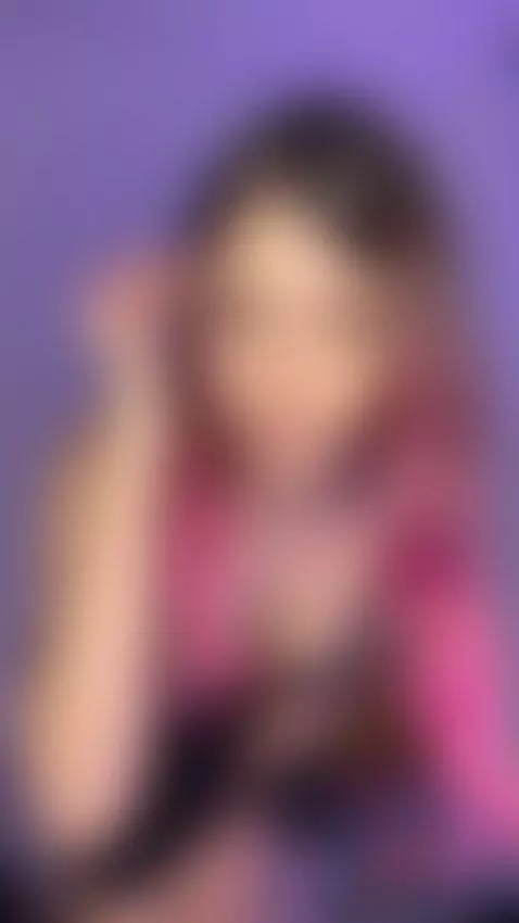 You make me addicted just by looking at me like that by briannarost69