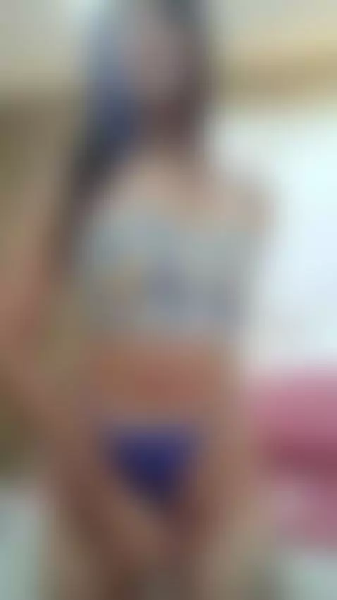 Just look at me and you will be tempted by ashleeyross