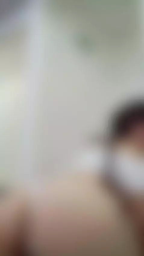 My body is on by ashleeyross