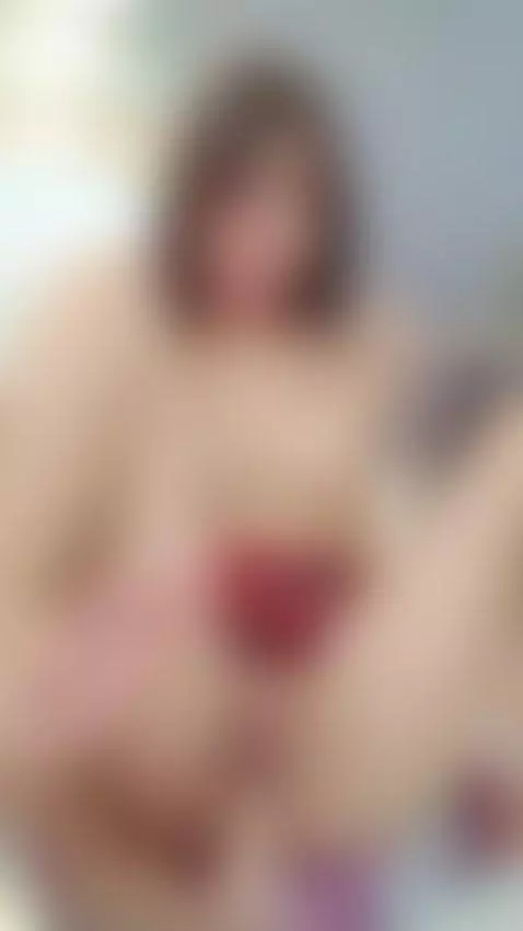 fuck me and imagine that it is your cock that I have in my p... by ashleeyross