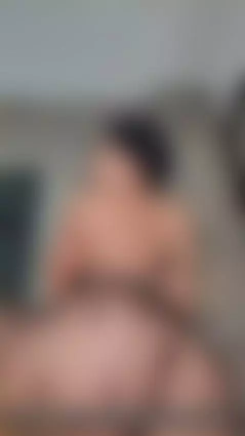 I get hot easy 👉🏻👈🏻 by lanawinchester