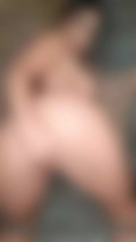 Fuck me pleasee! 🤤👇🏻 by lanawinchester