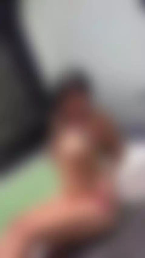 Don’t hold me back today… please me. by gabyblosom69