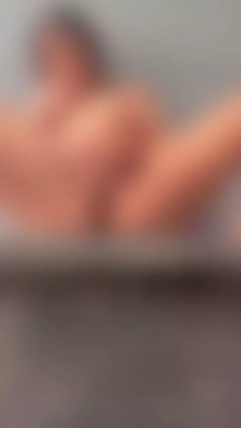 All bubblegum giggles and barely-hidden intentions by gabyblosom69