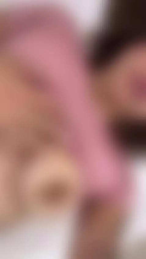 I want you to suck my tits. by gabyblosom69