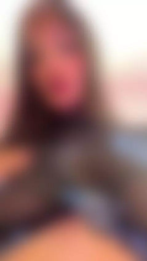 Red lips, perverted mind and beautiful tits by gabydurandd