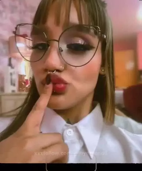 You will love my lips in your cock by gabydurandd