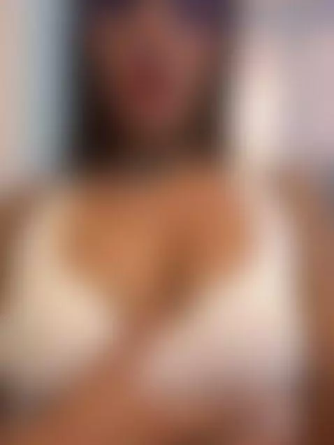 Mmmm so hot for you! Let's take advantage of time by gabydurandd