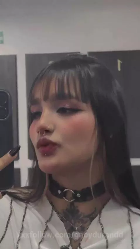 natural latina by gabydurandd