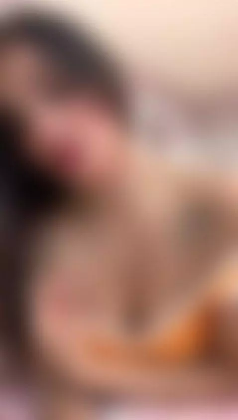 See the link of my Bio...🎁🥵 by gabydurandd