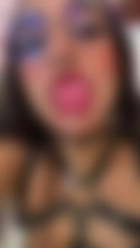 saliva everywhere by gabydurandd