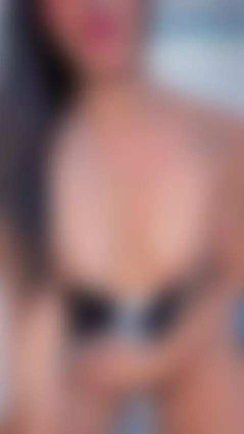 A very naughty maid by gabydurandd