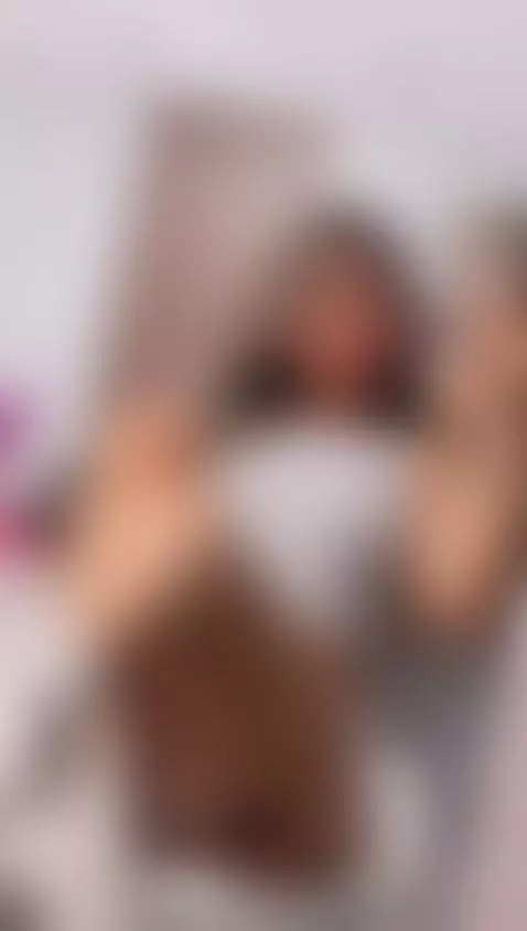 sexy girl by gabbymonette