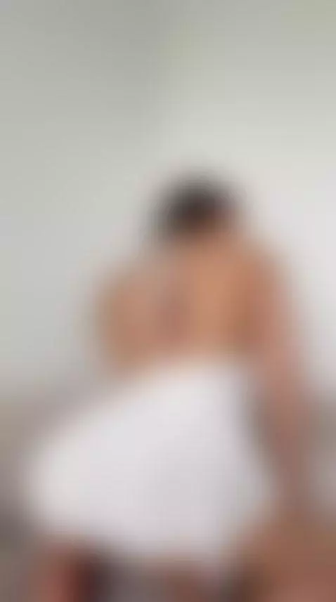 I’m leaking… now fuck the words out of me. by gabbymonette