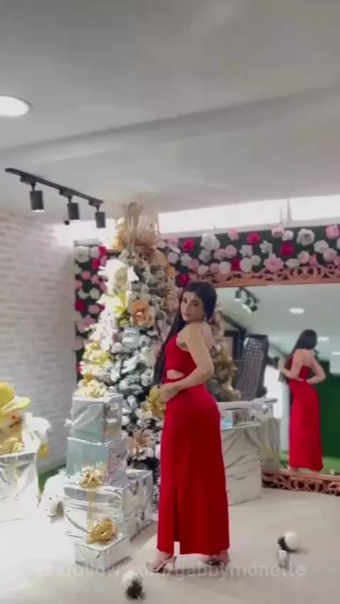 You are the fire I never want to put out by gabbymonette