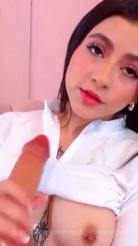 One glance, and you’re already mine. by gabbymonette