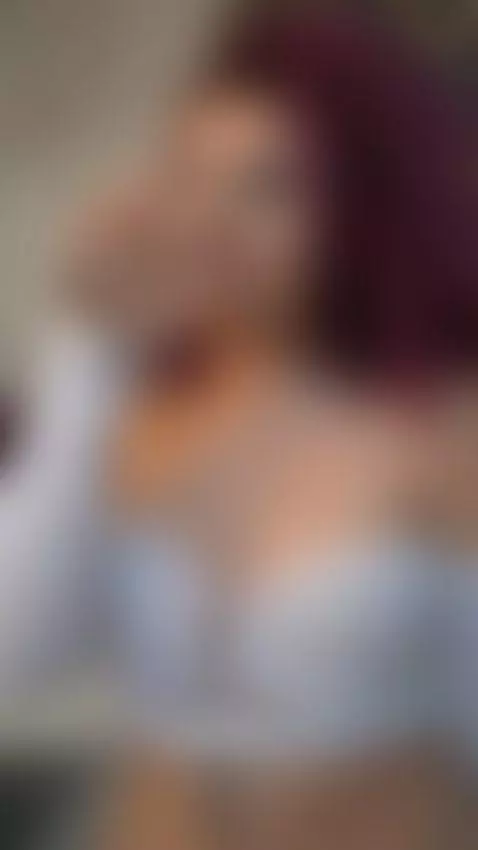 I want to feel your cock deep inside. by hollyjhonson