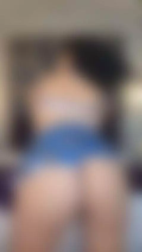 My body asks for sex, moans and for you to use it the way yo... by hollyjhonson