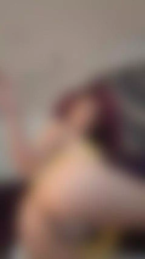 My body is hot, shivering... and only a good cock can calm i... by hollyjhonson