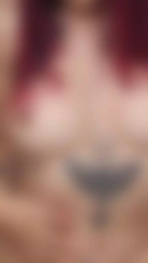 Hot tits by hollyjhonson