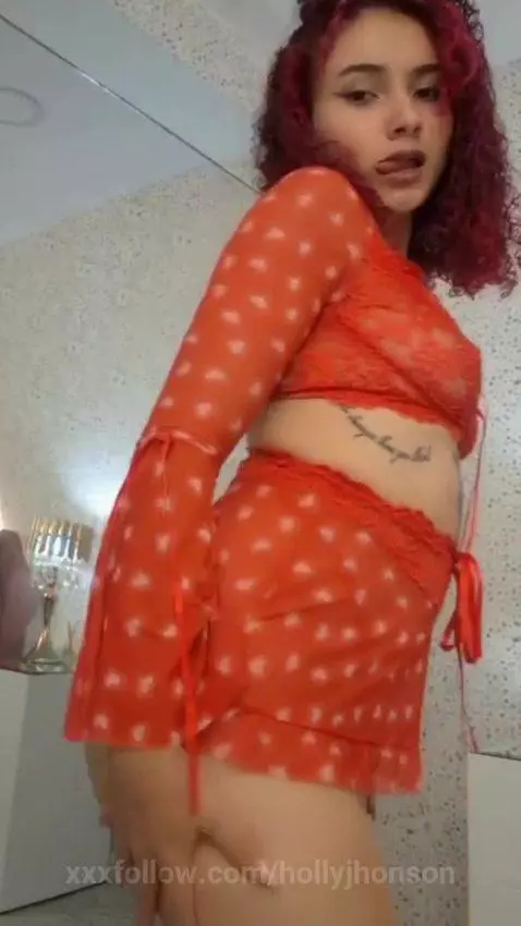 Fuck my sexy wet and hot body by hollyjhonson