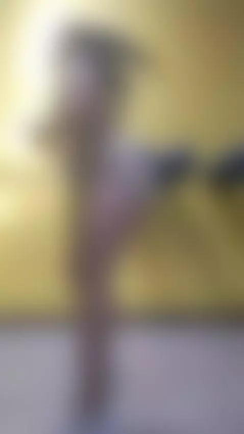 jumping by arianafit