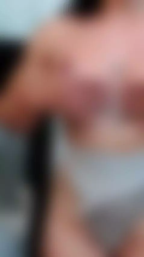 sexy and strong by arianafit