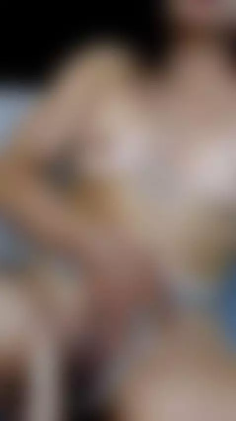 sexy and strong by arianafit