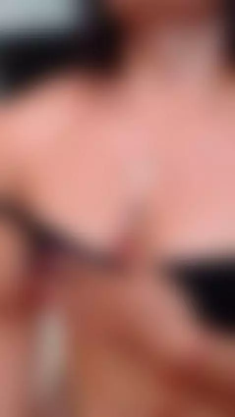 look compo play with your cock and then try it by arianafit