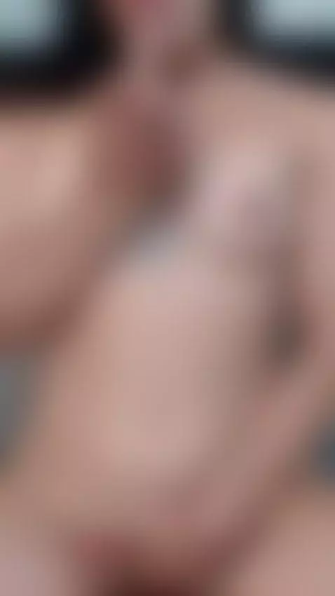 My muscles not only show strength ... your wishes also wake ... by arianafit