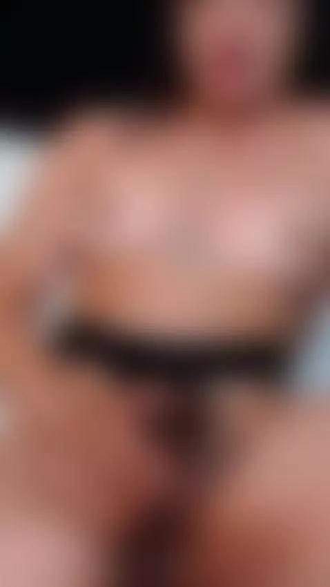 Watch me get lost… just for you. by arianafit