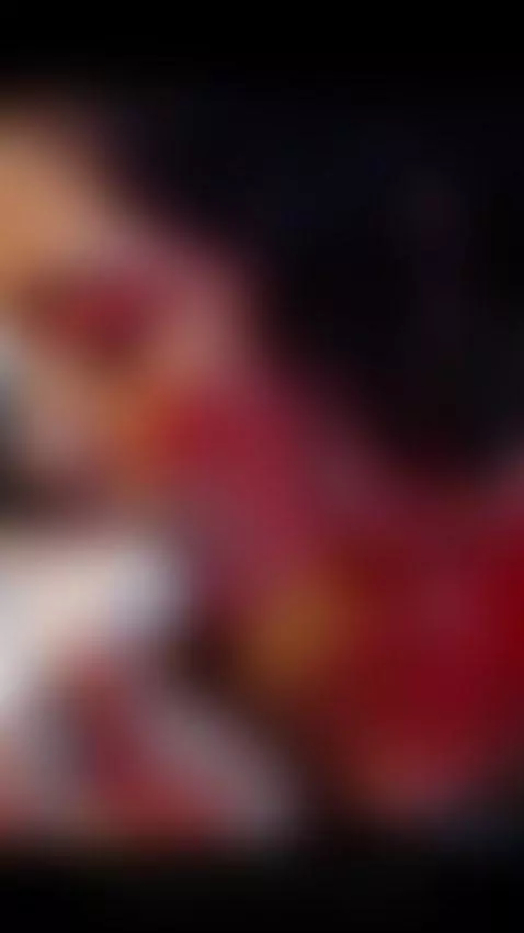 These biceps weren’t built to be ignored; let your eyes savo... by arianafit