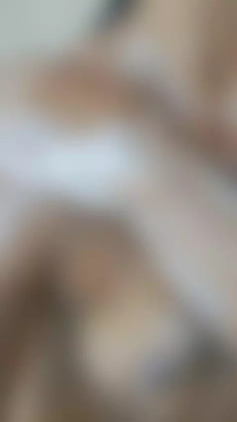 When I flex, I know your thoughts can't resist flying to for... by arianafit